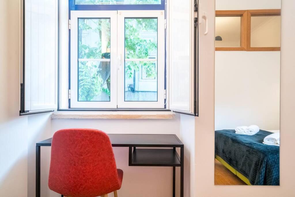 Beautiful Apartment Near The Center Of Lisboa Екстериор снимка