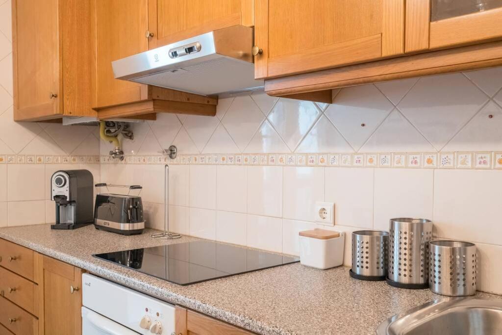 Beautiful Apartment Near The Center Of Lisboa Екстериор снимка
