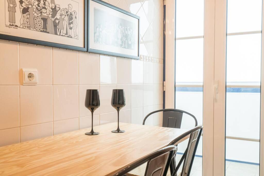 Beautiful Apartment Near The Center Of Lisboa Екстериор снимка